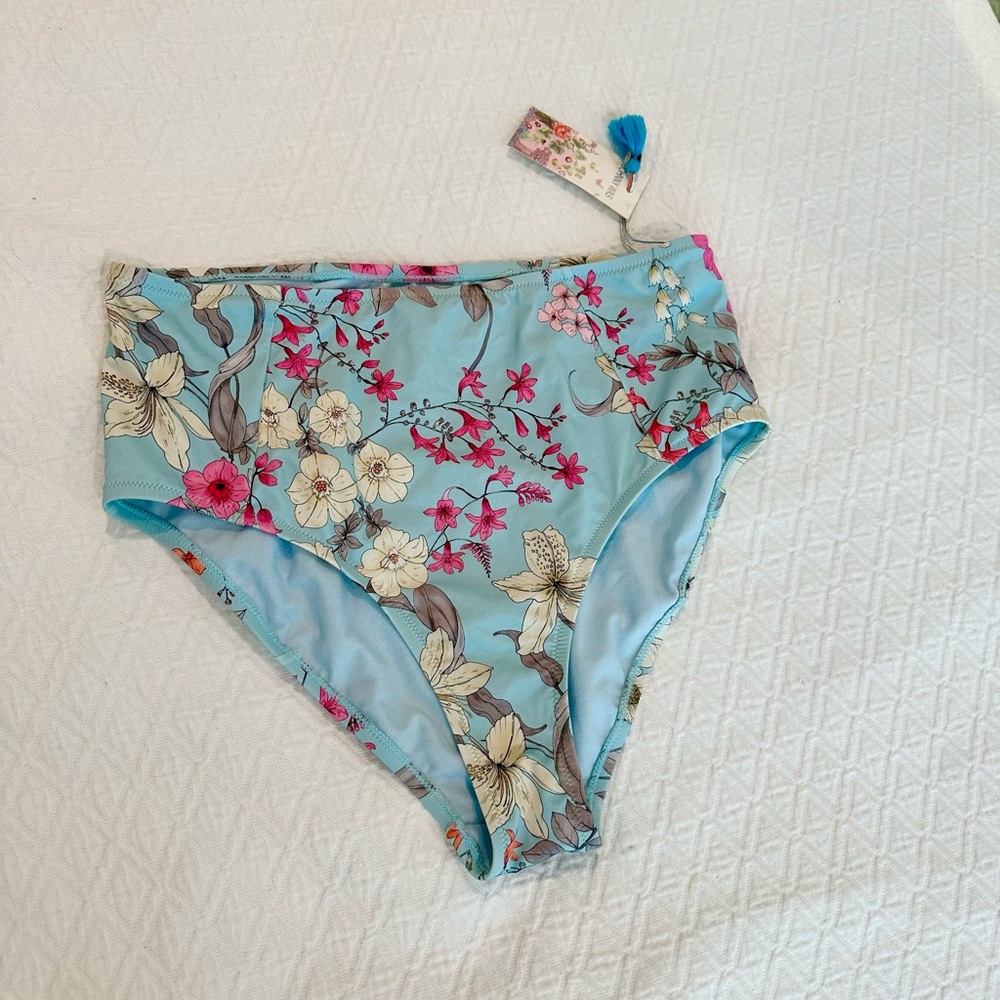 NWT Johnny Was Blue Pink Floral Bottom L